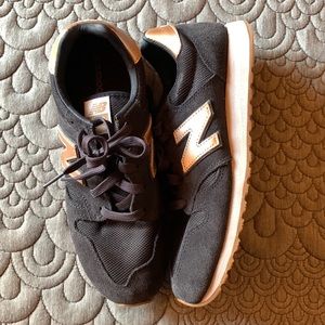 Athletic Footwear New Balance 52 Black Gold New Balance Shoes